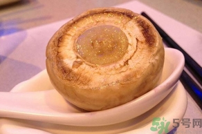 蘑菇和茄子能一起吃嗎？蘑菇和茄子一起吃會(huì)中毒嗎？