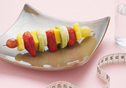 菠蘿和什么榨汁好喝？菠蘿榨汁加什么好喝？