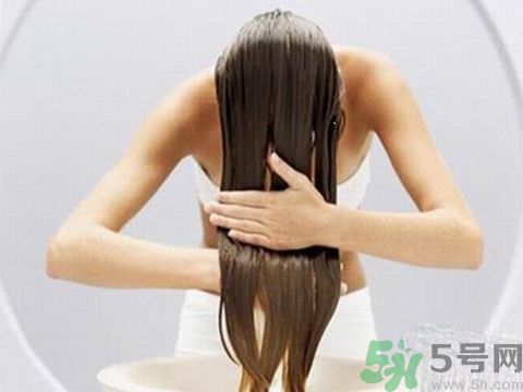 頭發(fā)分叉怎么辦？頭發(fā)油怎么辦？