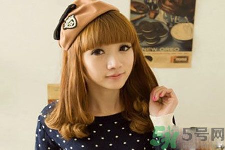 臉大的女生適合短發(fā)嗎？臉大的女生適合什么發(fā)型？