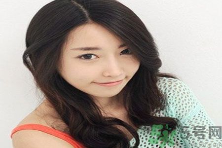 臉大的女生適合短發(fā)嗎？臉大的女生適合什么發(fā)型？