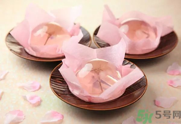 美翻了，櫻花可以做什么吃？櫻花茶怎么做？