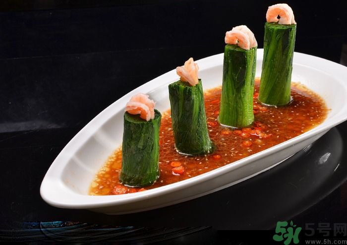 菠菜可以喝豆腐一起吃嗎？菠菜可以喝蝦一起吃嗎？