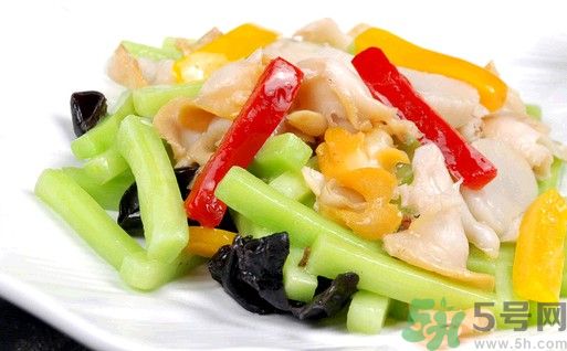 吃剩菜有危害嗎？什么類剩菜不能吃呢？