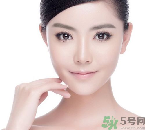 身體美白有哪些小妙招？要想美白要注意什么？