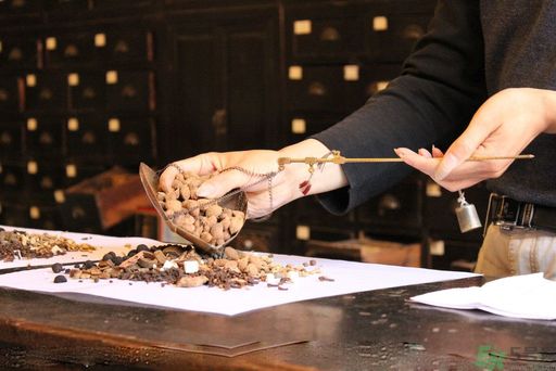 蕁麻疹會不會傳染？蕁麻疹怎么治才能好？