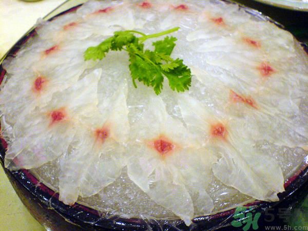 吃生肉長(zhǎng)寄生蟲？哪些生肉吃了會(huì)致命？
