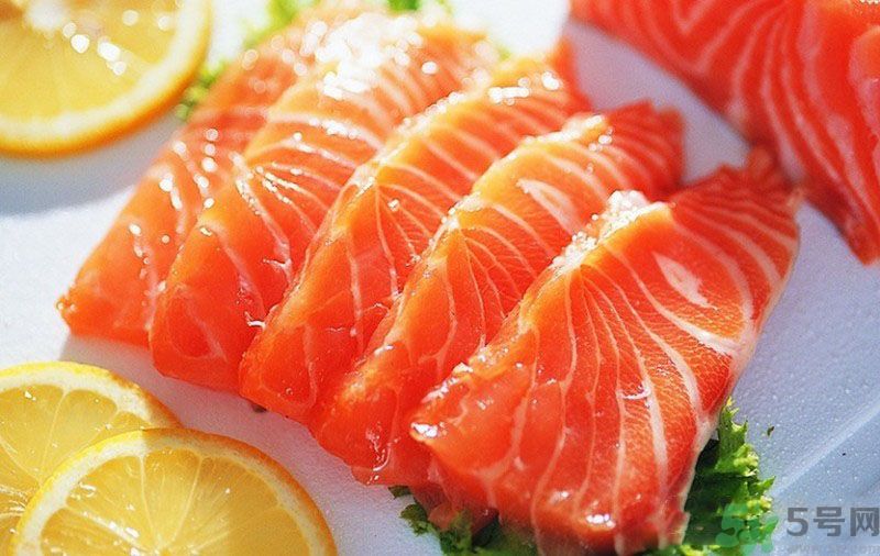 吃生肉長(zhǎng)寄生蟲？哪些生肉吃了會(huì)致命？