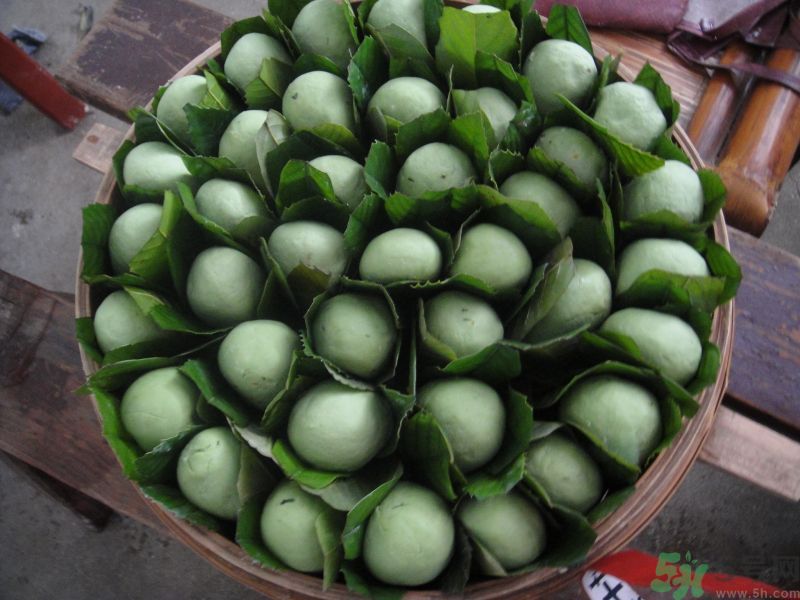清明節(jié)為什么要吃青團(tuán)？清明節(jié)吃青團(tuán)的含義