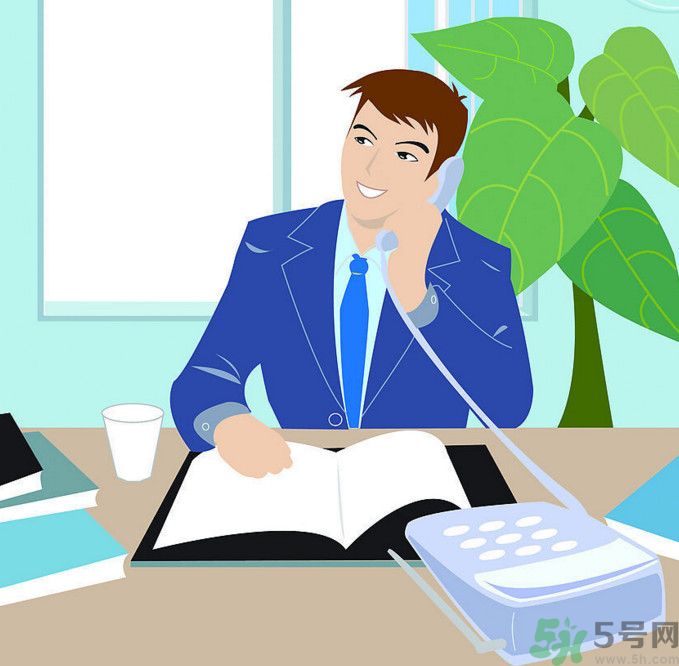 久坐會得腰間盤突出嗎？久坐有什么壞處？