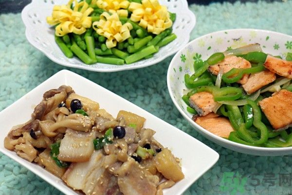 蘆筍開花了還可以吃嗎？蘆筍尾部開花能吃嗎？