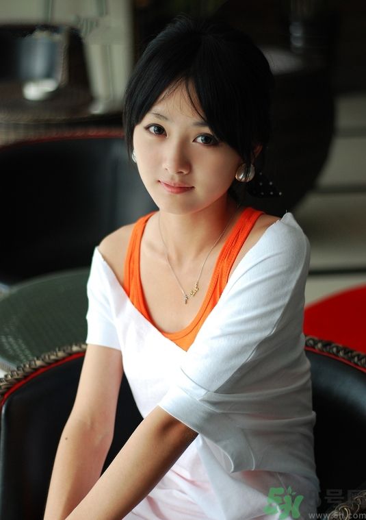 女生手腳冰涼是什么原因？手腳冰涼怎么調(diào)理？