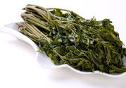 吃香椿要焯水嗎？吃香椿焯水還有營養(yǎng)價(jià)值嗎？