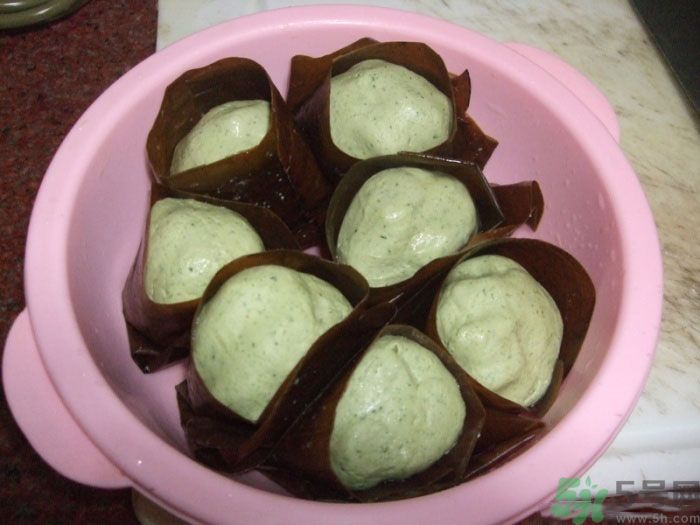 客家艾粄怎么做呢？艾粄怎么做才好吃？