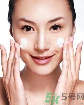 為什么會長痘痘？痘痘有哪幾種類型的？