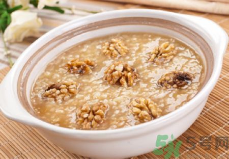 春季怎么護膚？春季護膚吃什么？