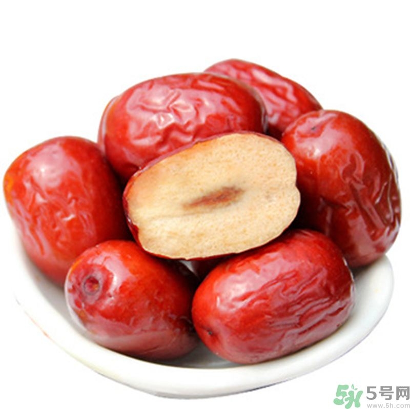 吃蘋果皮有什么好處？吃蘋果能防老嗎？