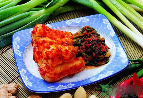 胃潰瘍不能吃什么食物？胃潰瘍不能吃什么？