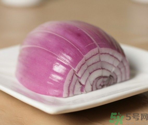 洋蔥可以和魚一起吃嗎？洋蔥不可以和什么一起吃？