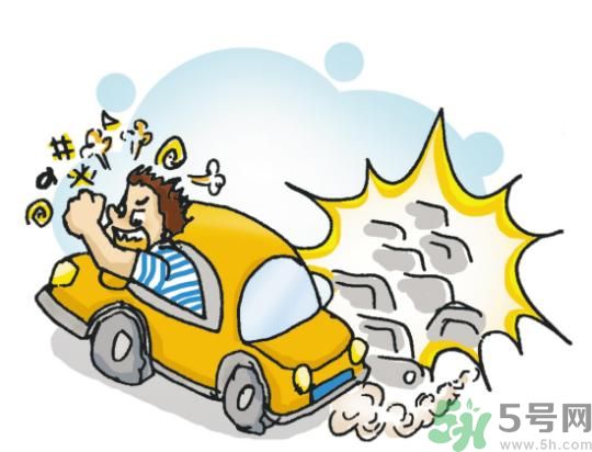 爸爸姐姐飛走了 發(fā)生車禍如何自救？