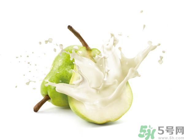 香蕉和牛奶可以一起吃嗎？牛奶可以和什么水果一起吃？