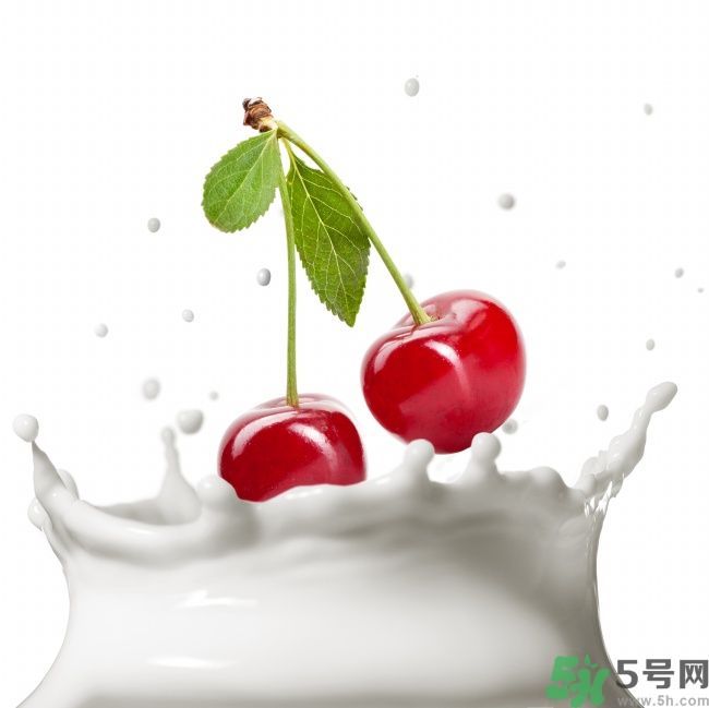 吃肉可以喝酸奶嗎？喝酸奶好不好？