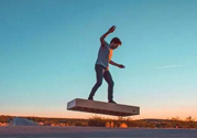 Hoverboard懸浮滑板國(guó)內(nèi)多少錢(qián)？懸浮滑板在哪可以買(mǎi)？