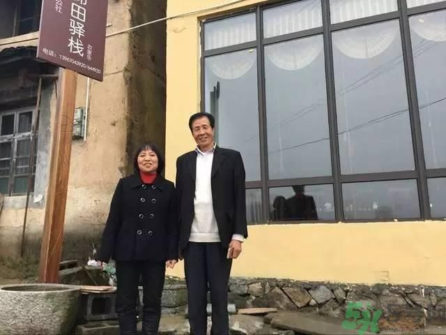 浙江富翁棄億萬資產(chǎn)與農(nóng)婦結(jié)婚  怎樣追求真愛才好？