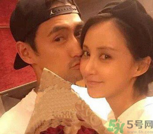 袁弘和張歆藝五月德國完婚 張歆藝的婚紗是什么牌子？
