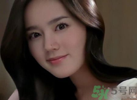 韓佳人女兒叫什么名字？韓佳人的老公是誰？