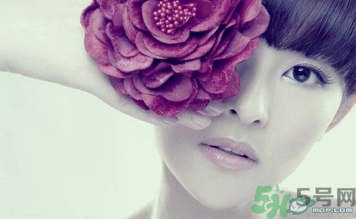 怎么快速畫出敲門妝？敲門妝要怎么畫？