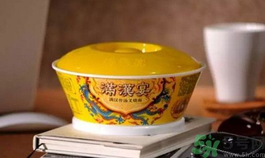 滿漢宴方便面多少錢一桶？滿漢宴方便面多少錢一箱？