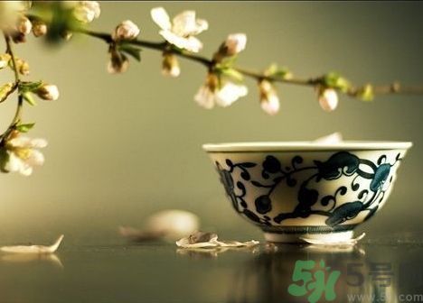 春天喝什么茶養(yǎng)生最好？春天喝茶要注意什么？