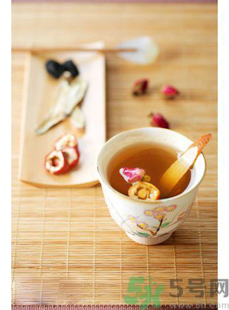 春天上火了喝什么茶好？喝什么茶快速消火？