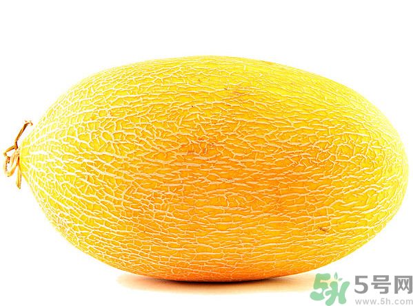 香瓜和芒果能一起吃嗎？香瓜和芒果一起吃肚子疼怎么回事