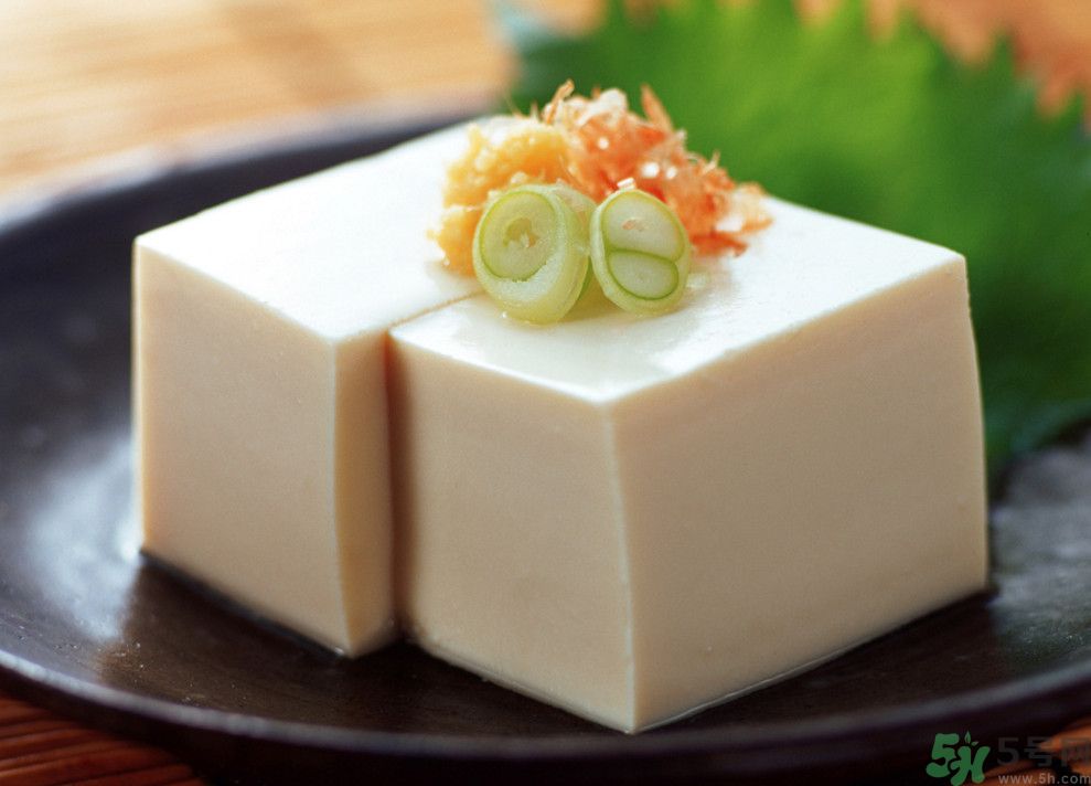 菠菜和豆腐能一起吃嗎？菠菜和豆腐一起吃會(huì)得腎結(jié)石嗎？