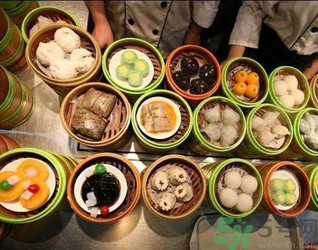 早餐吃面還是包子比較好？早餐吃包子和面健康嗎？