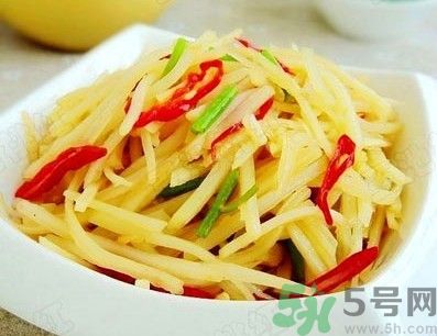 土豆皮變綠還可以吃？土豆發(fā)青吃了會(huì)中毒嗎？