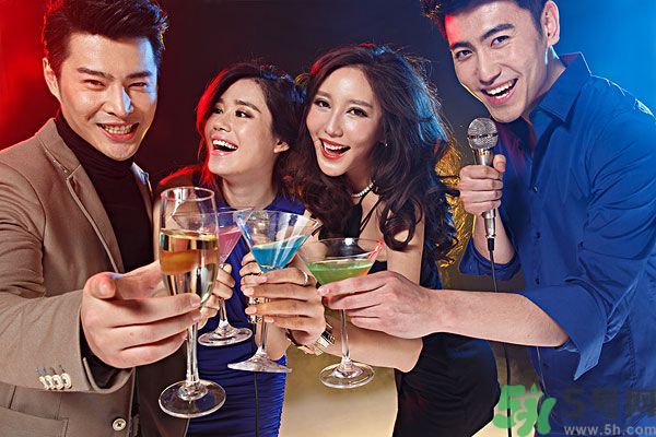 喝酒怎樣才能不傷身？飲酒要注意些什么？