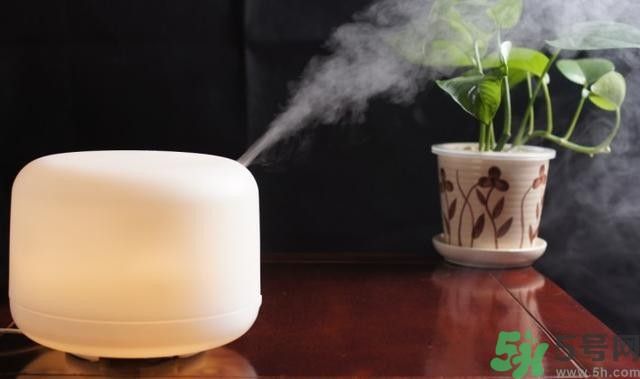 加濕器不適合什么人用？使用加濕器要注意些什么？