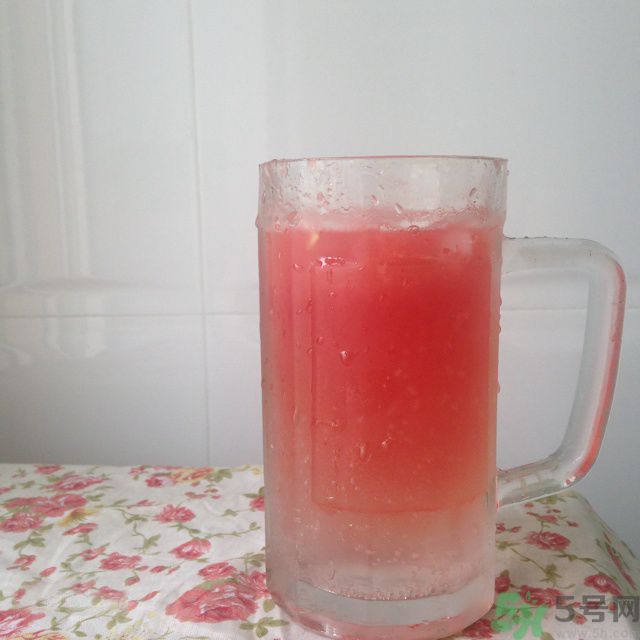 西瓜搭配什么水果榨汁好喝？西瓜的另類吃法有哪些？