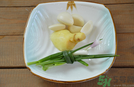 煲湯用什么鍋好？燉雞湯用什么鍋好呢？