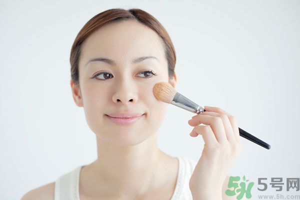 化妝刷如何使用效果好？化妝刷該怎么保養(yǎng)？