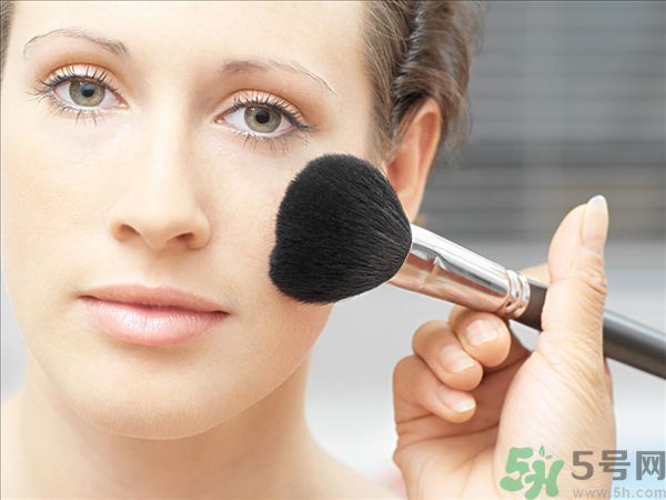 化妝刷如何使用效果好？化妝刷該怎么保養(yǎng)？