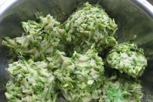 槐花怎么做好吃？槐花的做法有哪些？