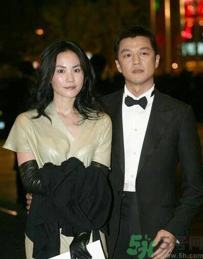 李亞鵬寫給王菲的情詩寫了什么？王菲和李亞鵬為什么離婚？