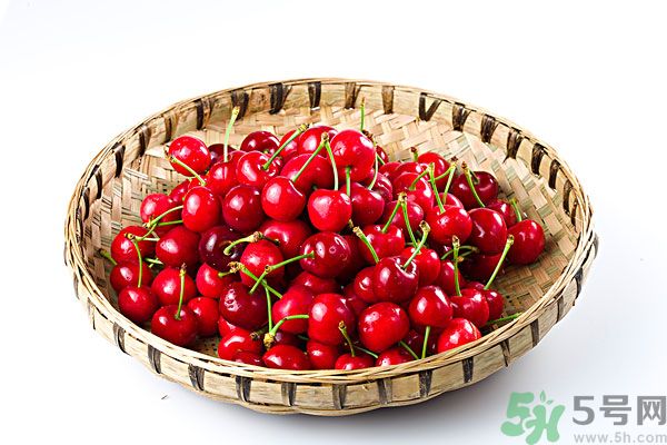 痛風(fēng)能吃櫻桃嗎？痛風(fēng)吃櫻桃可不可以？