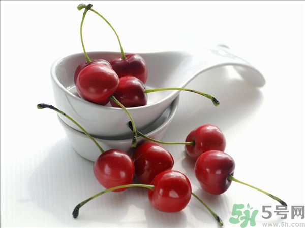 來(lái)月經(jīng)能吃櫻桃嗎？經(jīng)期吃櫻桃好嗎？