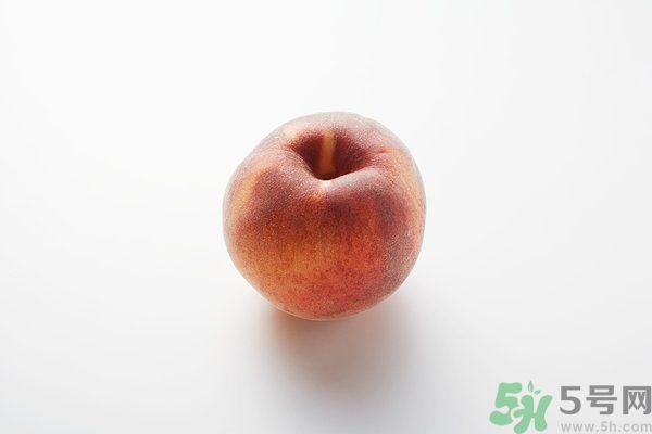 咳嗽能吃桃子嗎？咳嗽吃桃子好嗎？