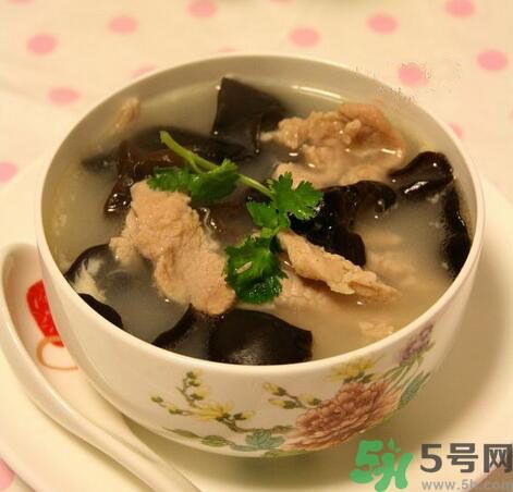 喝啤酒之后可以喝奶茶嗎？喝啤酒之后喝奶茶好嗎？